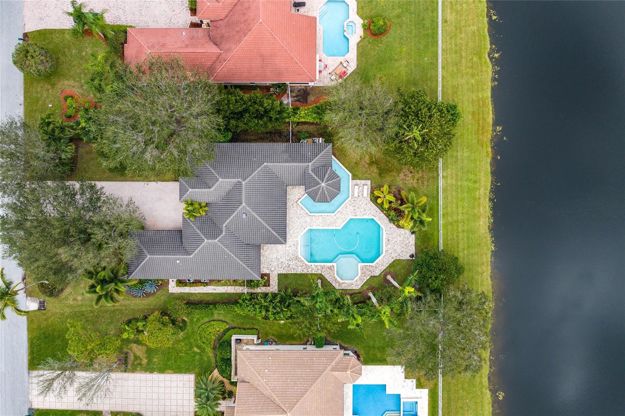 IRONHORSE PAR F - Residential