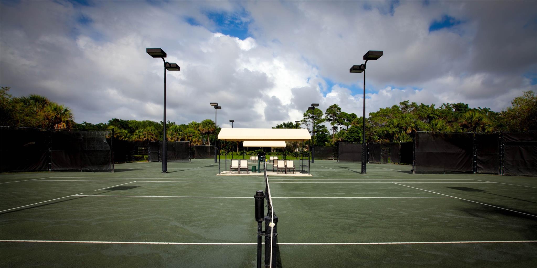 IRONHORSE PAR F - Residential