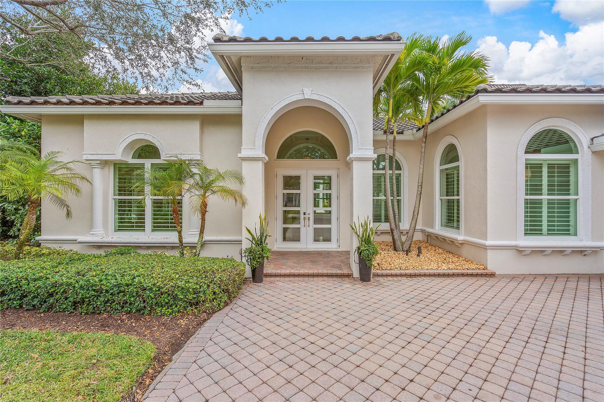 IRONHORSE PAR F - Residential