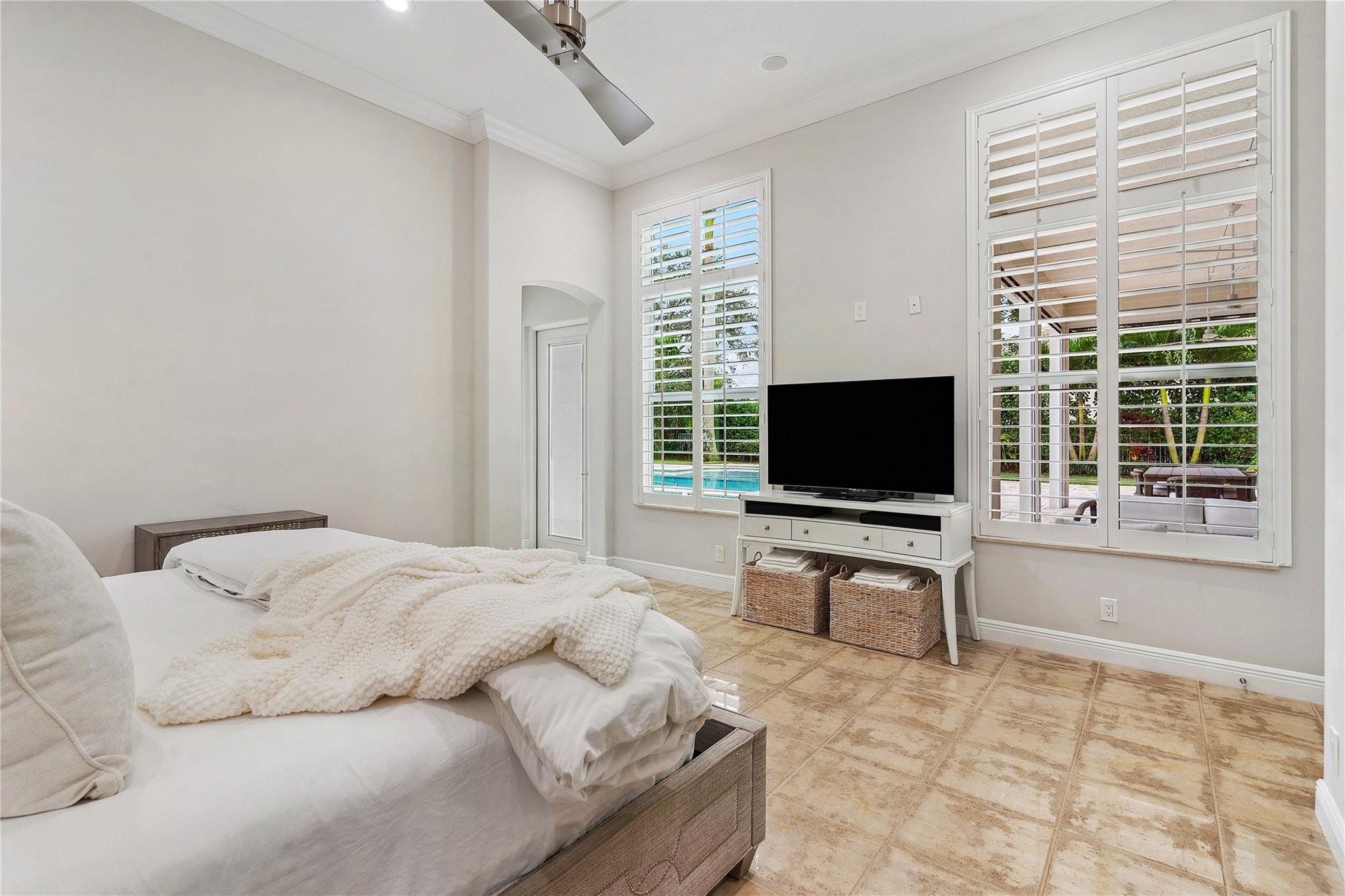 IRONHORSE PAR F - Residential