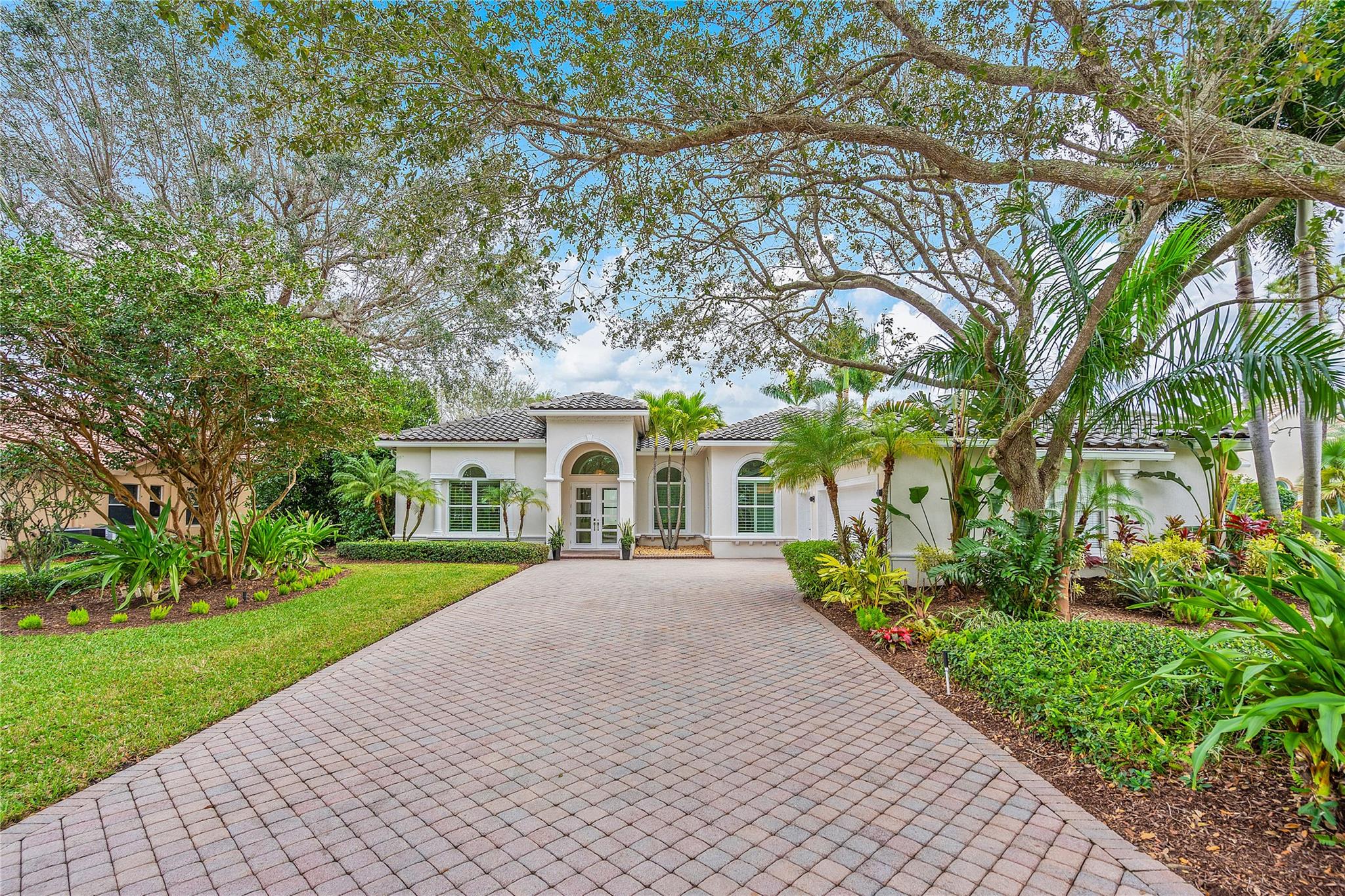 IRONHORSE PAR F - Residential