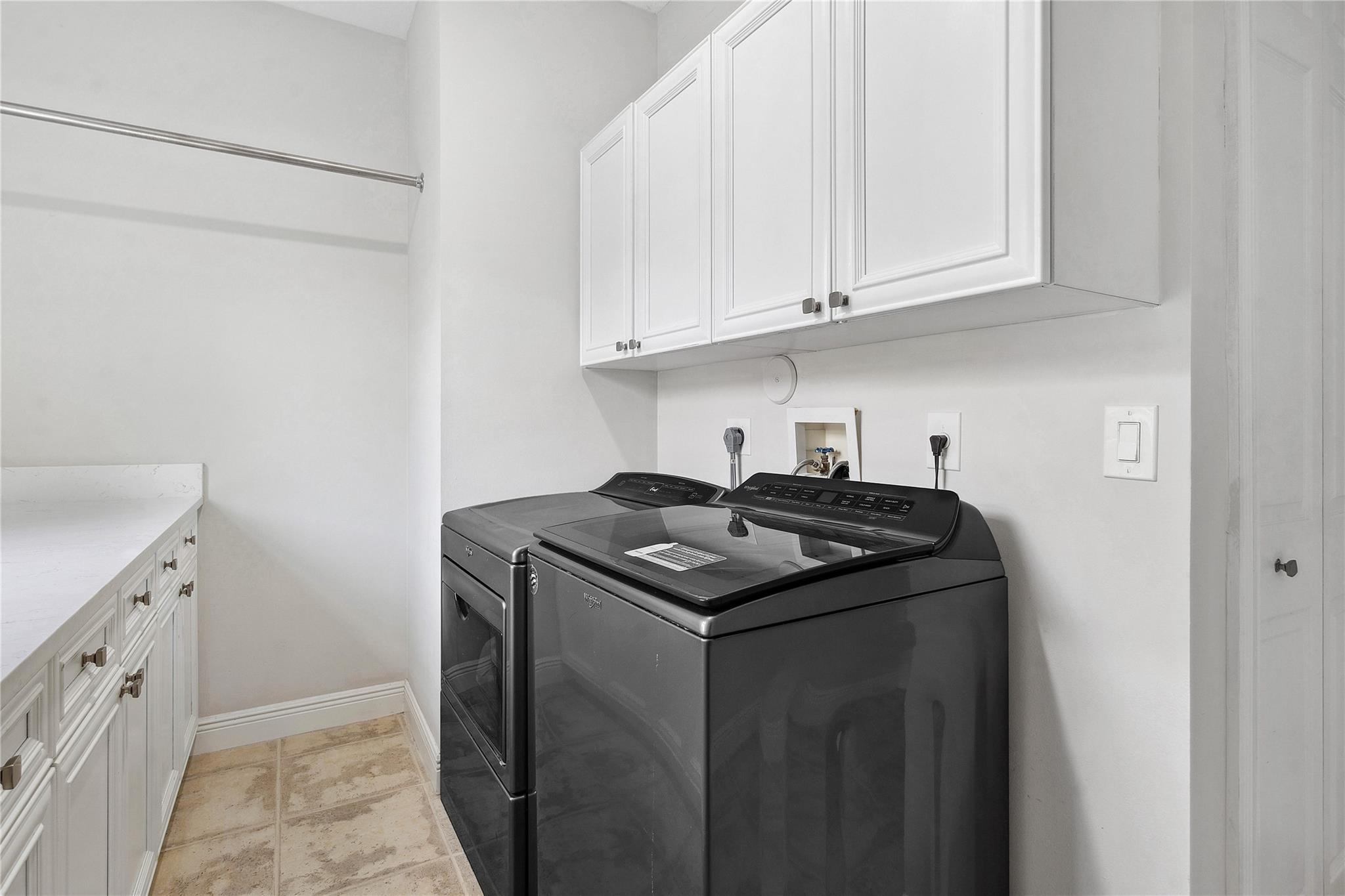 IRONHORSE PAR F - Residential