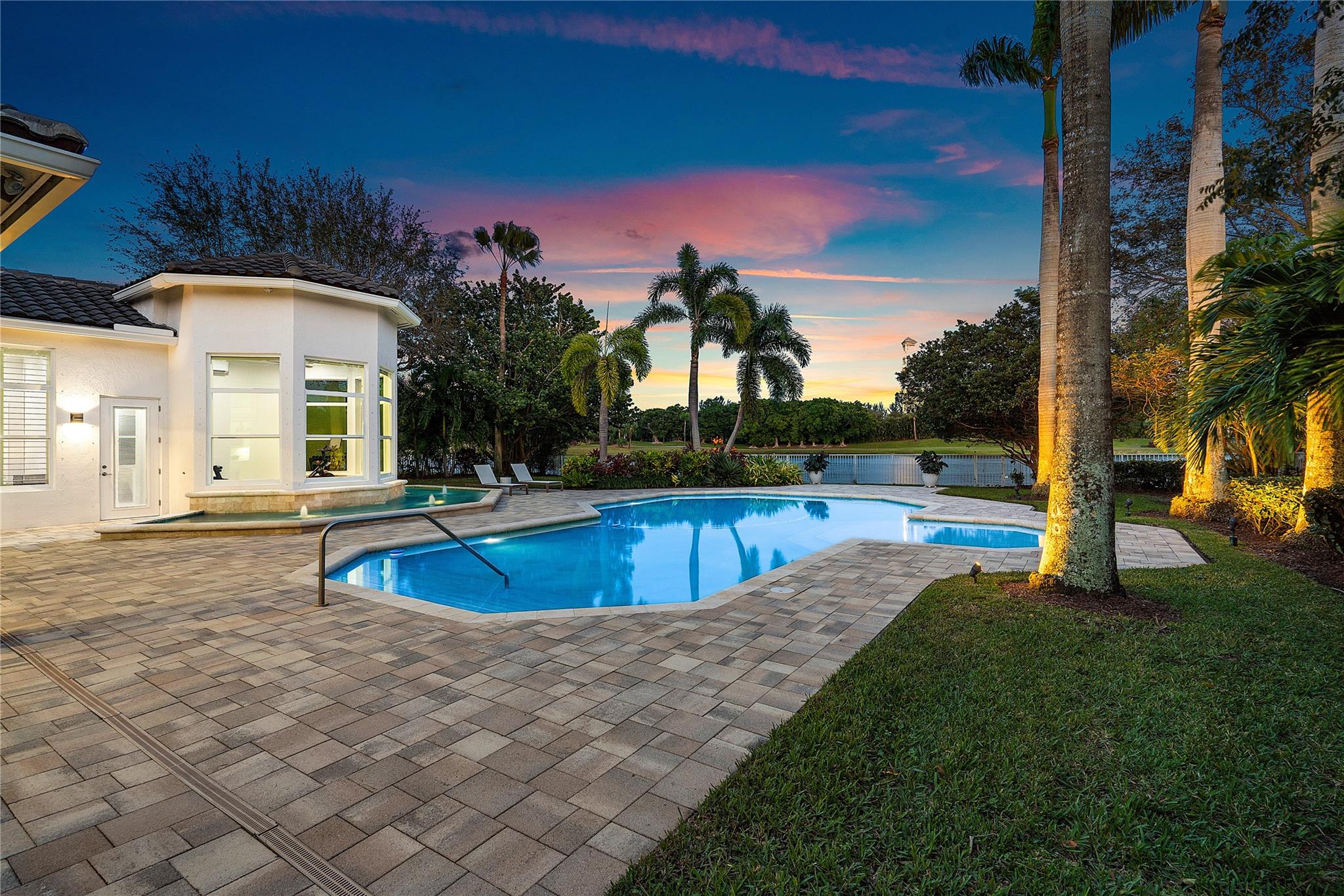 IRONHORSE PAR F - Residential