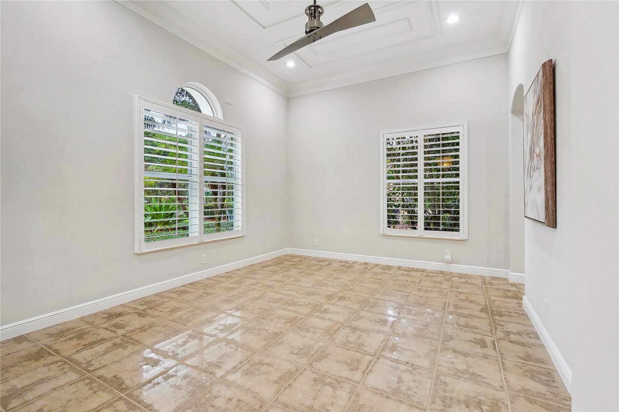 IRONHORSE PAR F - Residential