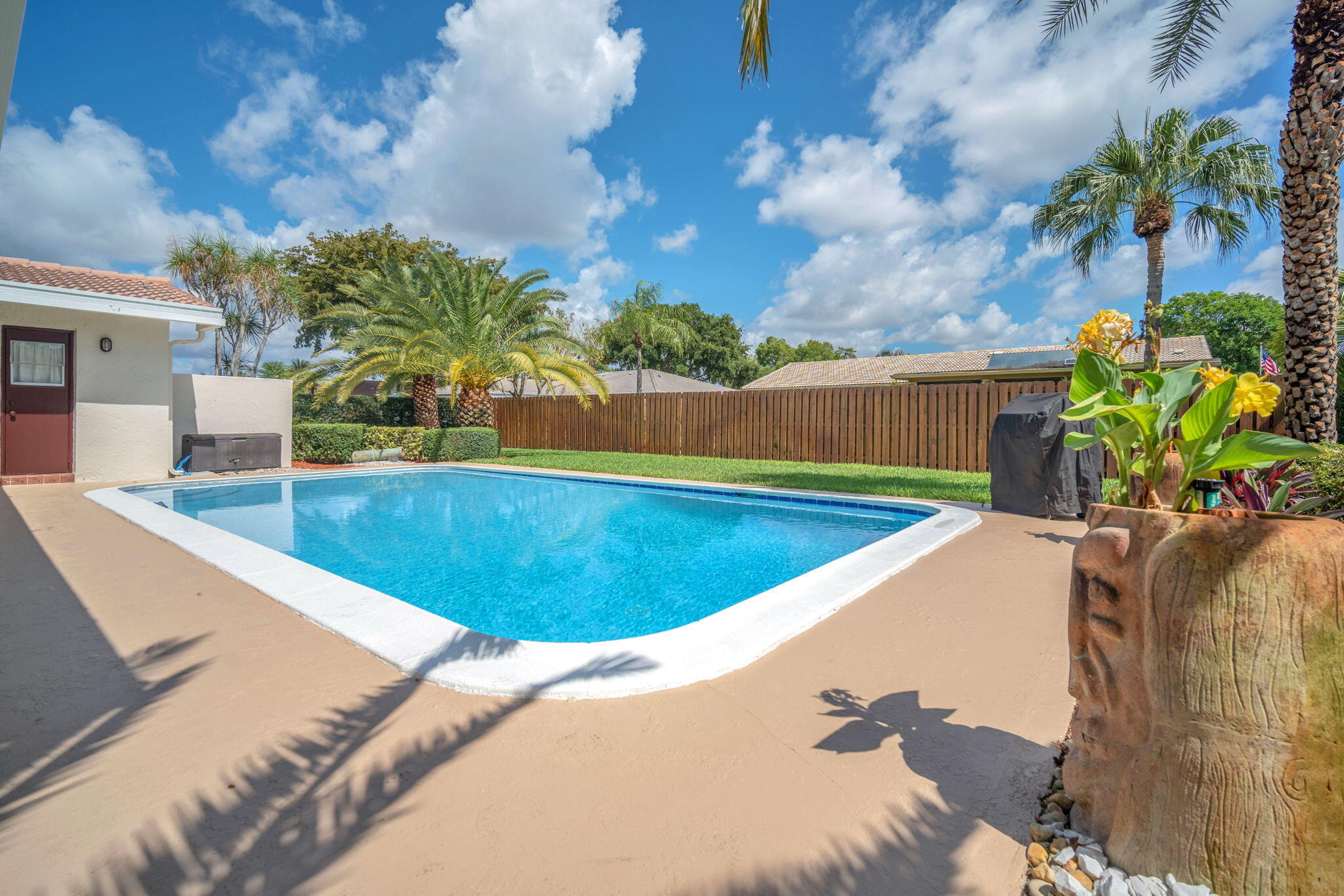 RAMBLEWOOD SOUTH - Residential