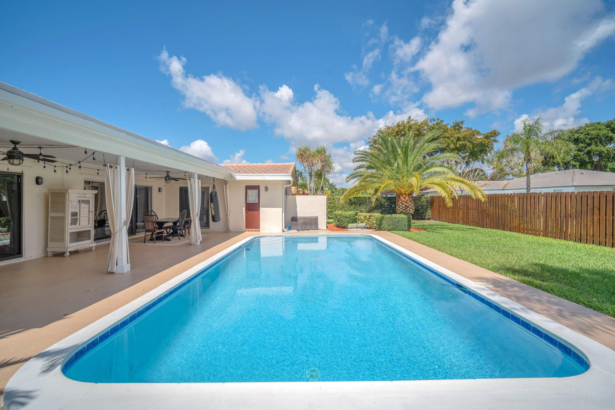 RAMBLEWOOD SOUTH - Residential