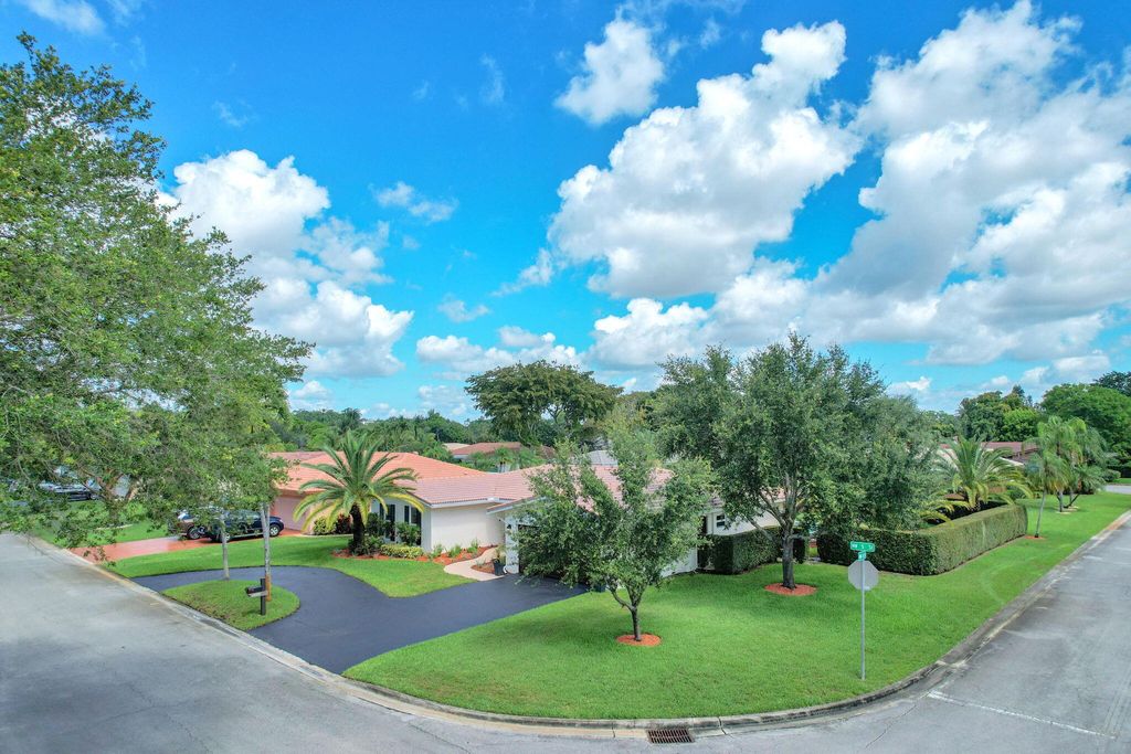 Photo of 8235 NW 5th Street, Coral Springs, FL 33071 (MLS # B26029101)