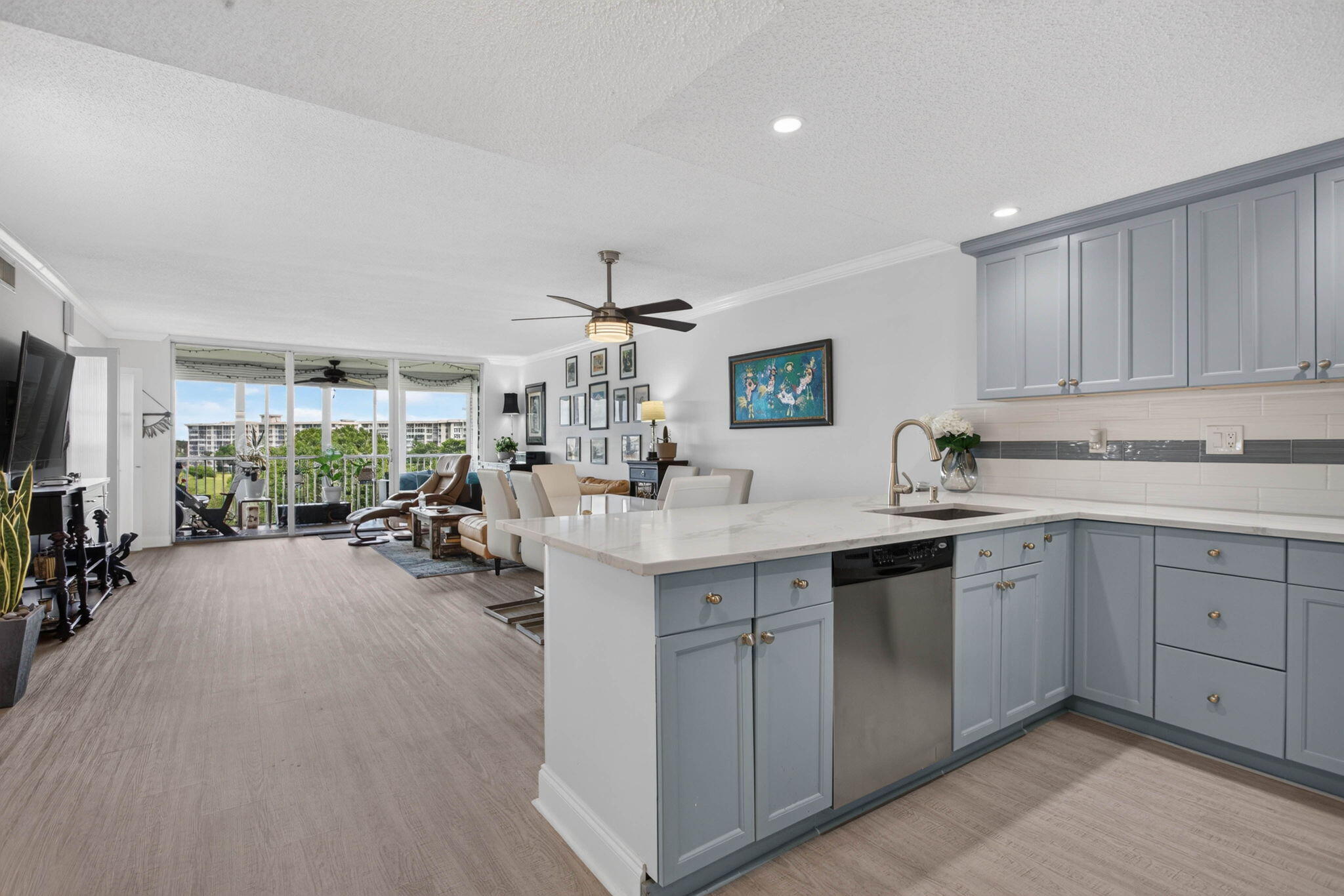 2901 S Palm Aire Drive 610