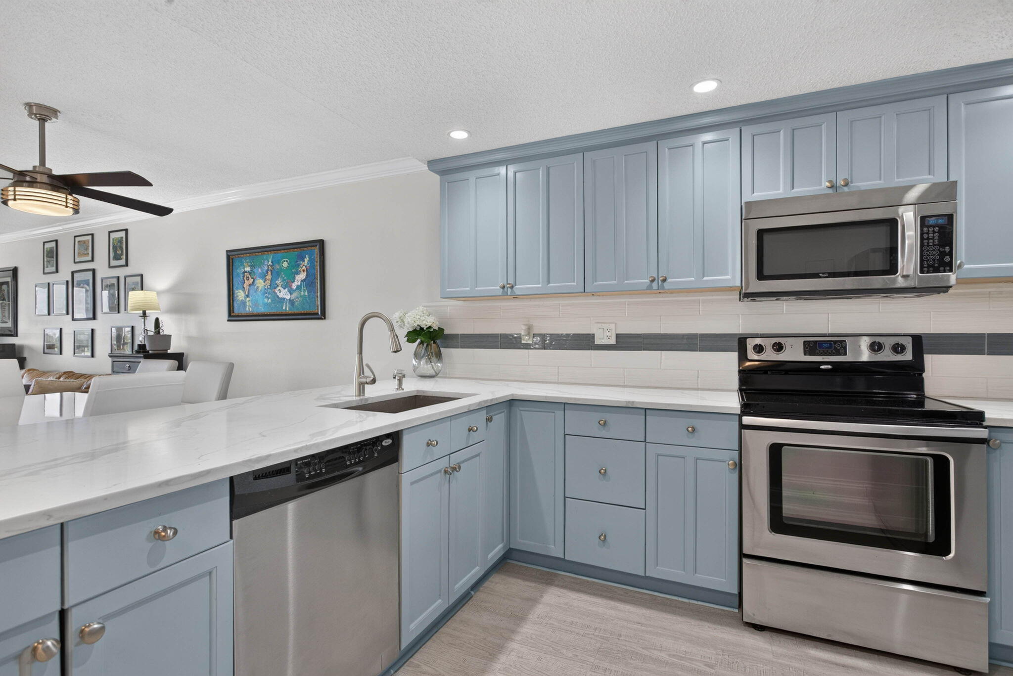 2901 S Palm Aire Drive 610