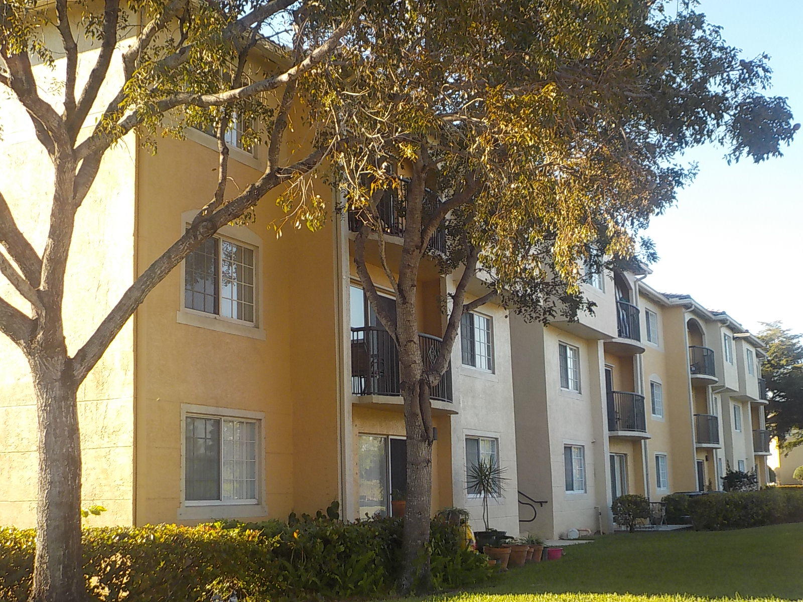 GRAND VIEW AT CRESTWOOD - Residential