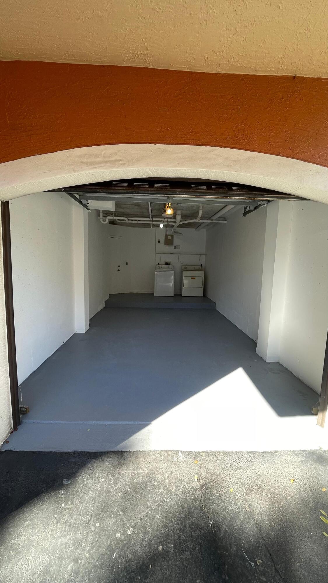 GRAND ISLES CONDO - Residential Lease