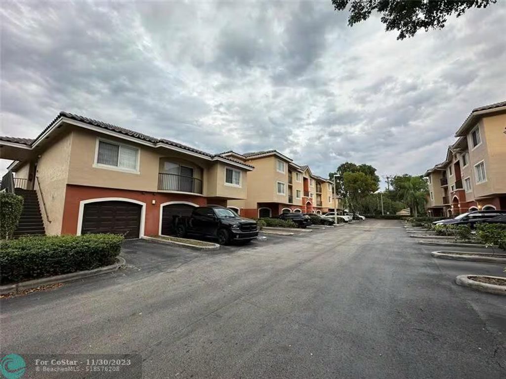 Photo of 4199 N Haverhill Road #103, West Palm Beach, FL 33417 (MLS # R11164133)