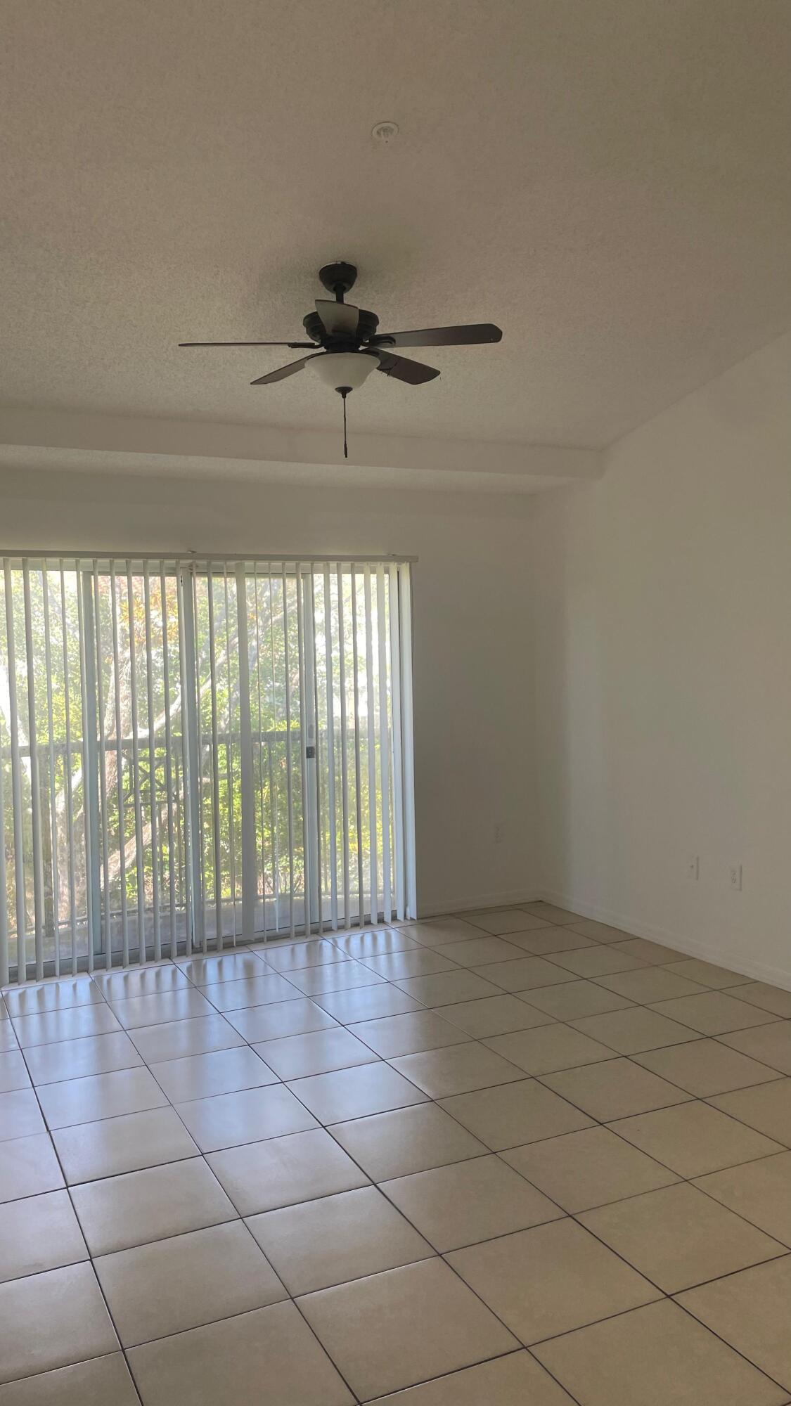 GRAND ISLES CONDO - Residential Lease