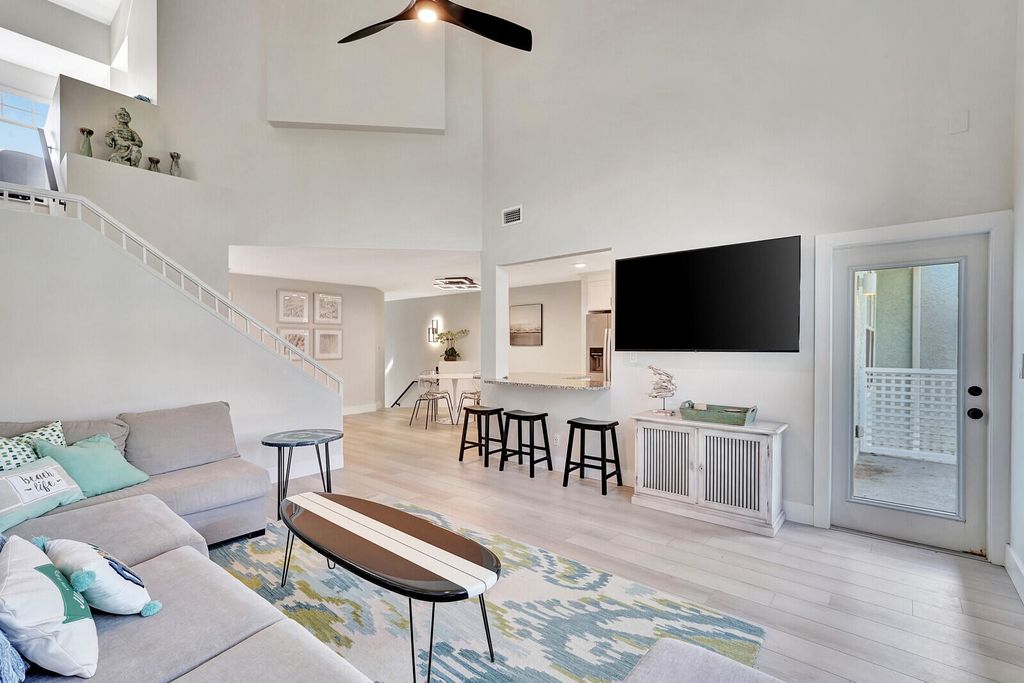 Photo of 1805 Mainsail Circle, Jupiter, FL 33477 (MLS # R10930433)