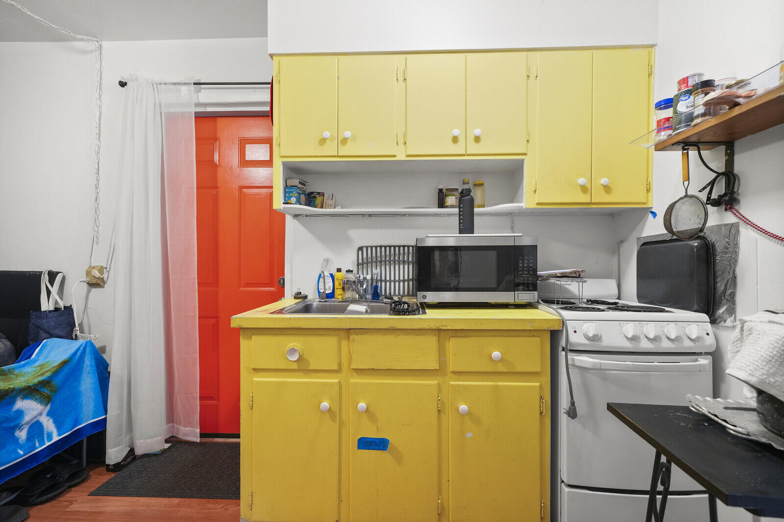 LAUDERDALE PARK 6-33 1/2 - Residential Income