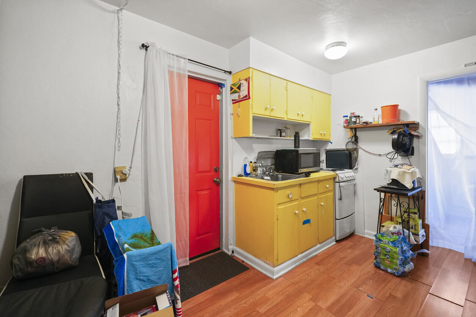 LAUDERDALE PARK 6-33 1/2 - Residential Income