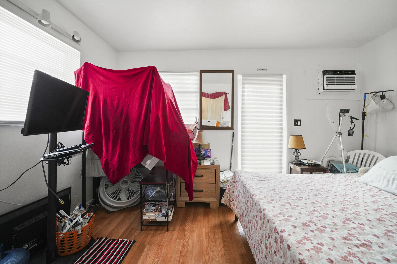 LAUDERDALE PARK 6-33 1/2 - Residential Income