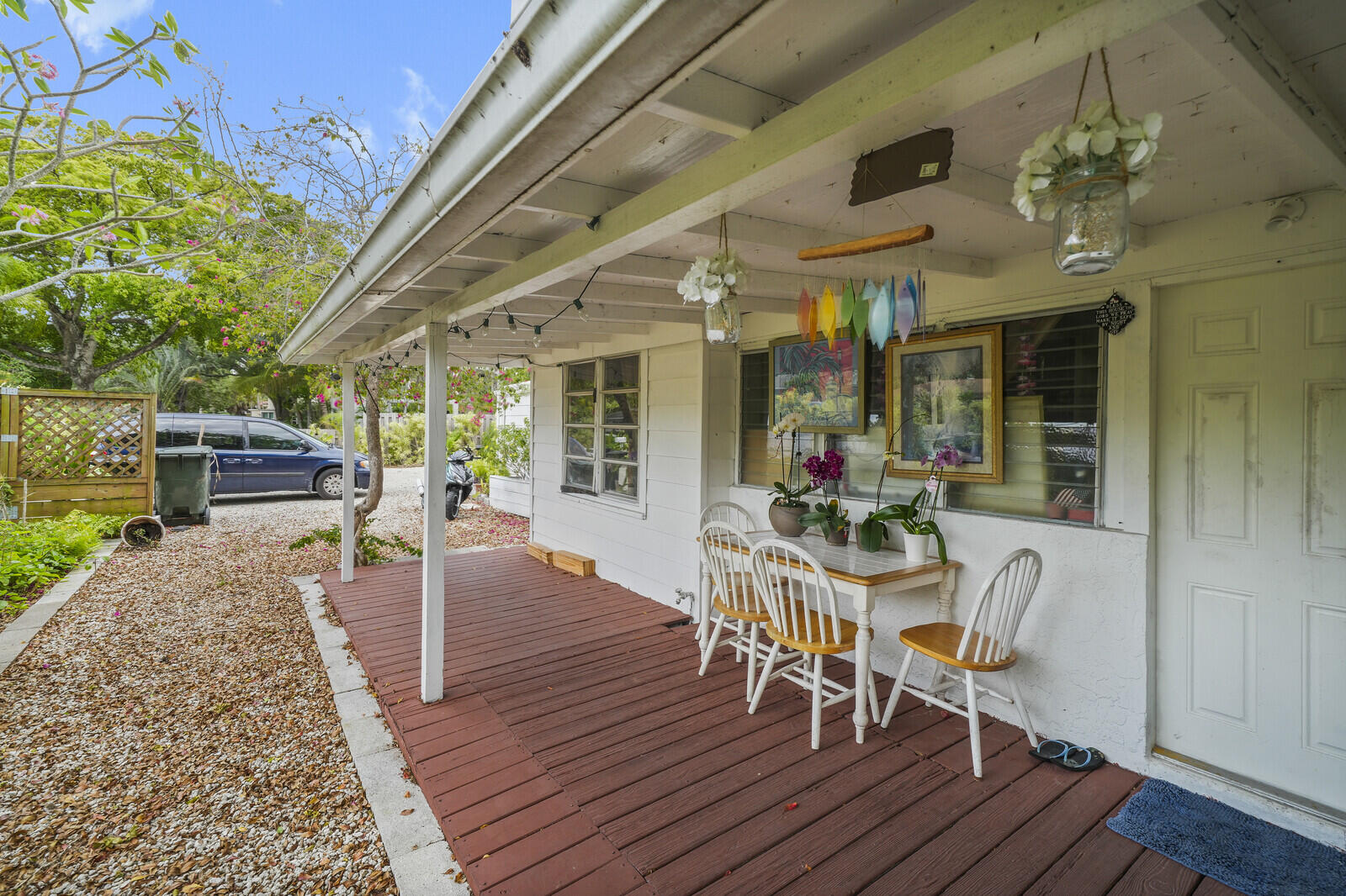 LAUDERDALE PARK 6-33 1/2 - Residential Income