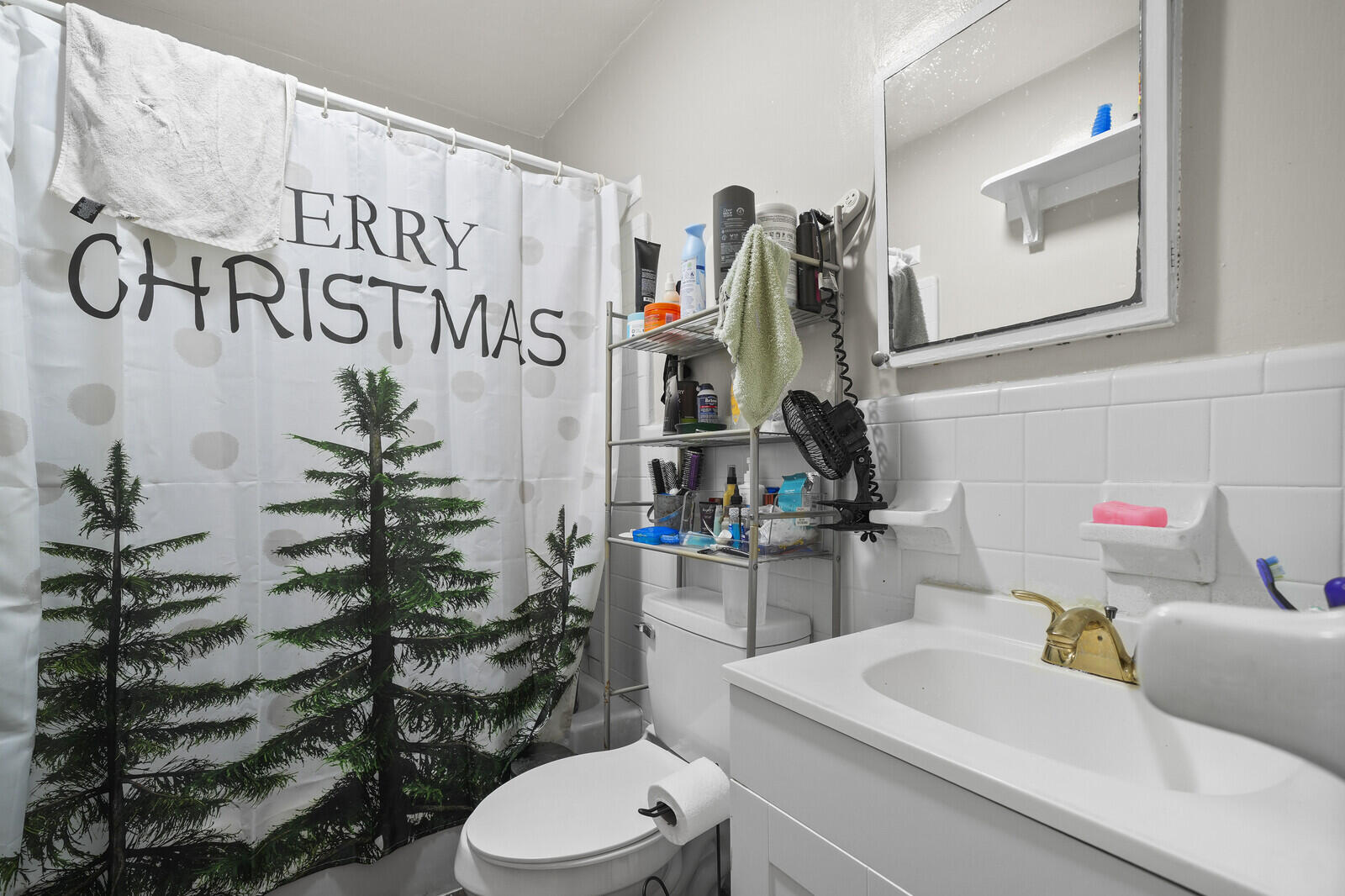 LAUDERDALE PARK 6-33 1/2 - Residential Income