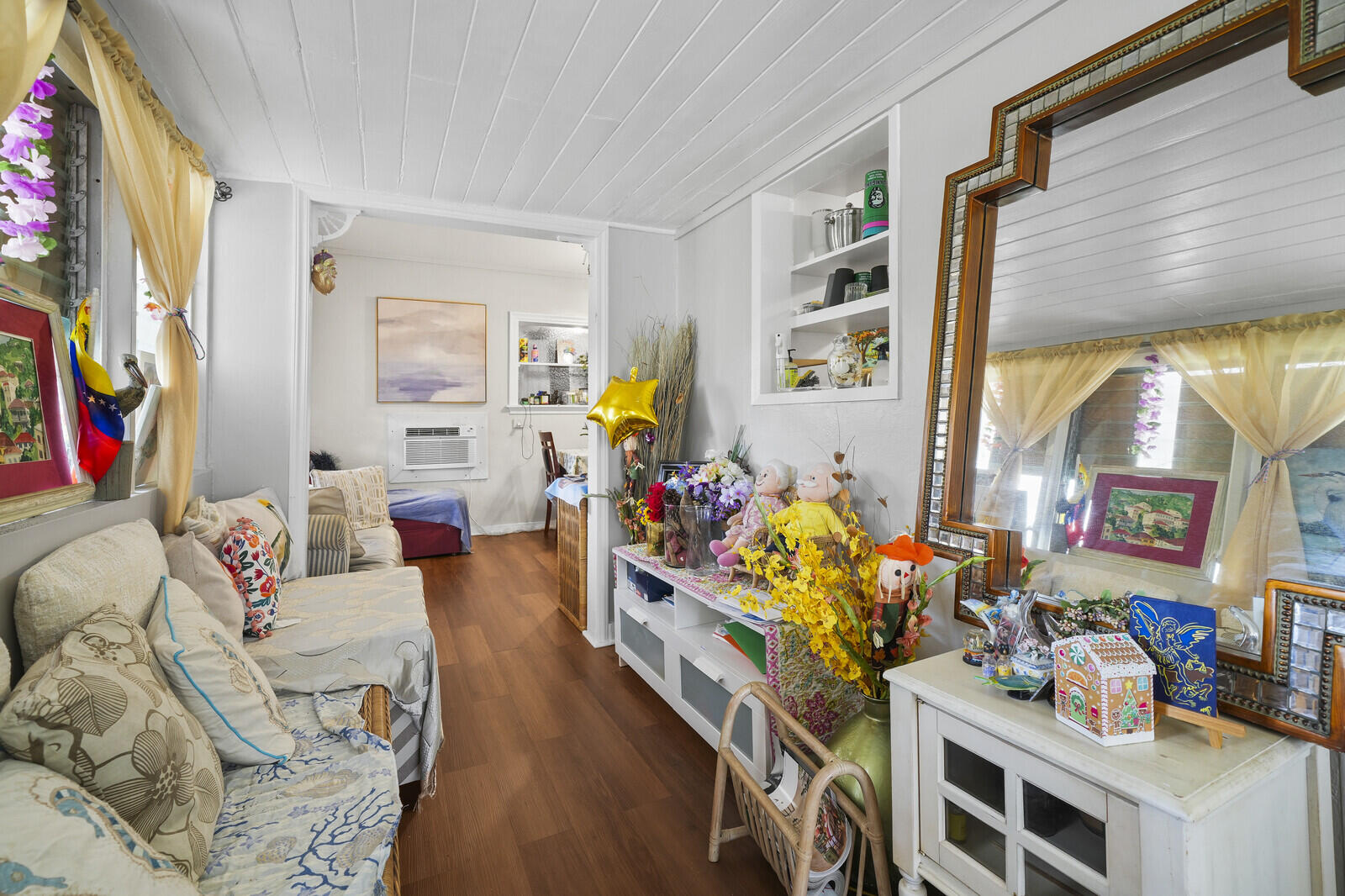 LAUDERDALE PARK 6-33 1/2 - Residential Income