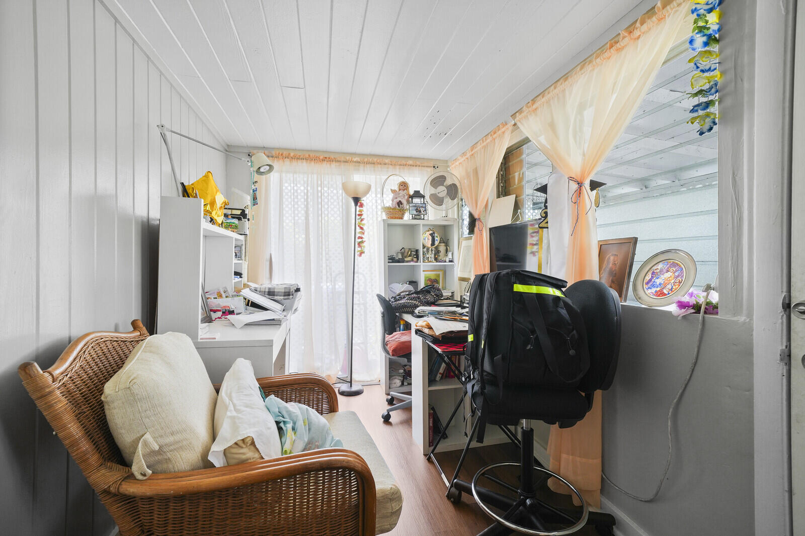 LAUDERDALE PARK 6-33 1/2 - Residential Income