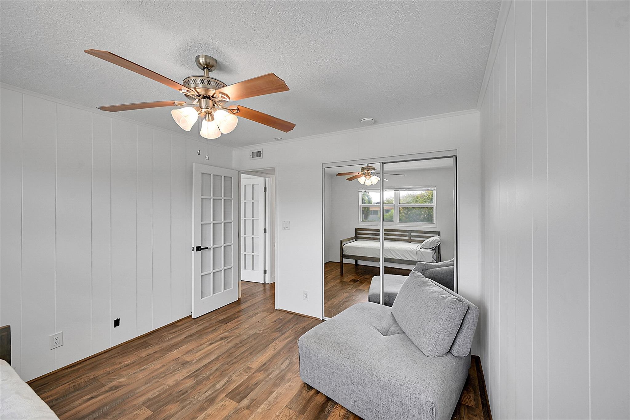 HARBOR'S EDGE OF POMPANO - Residential