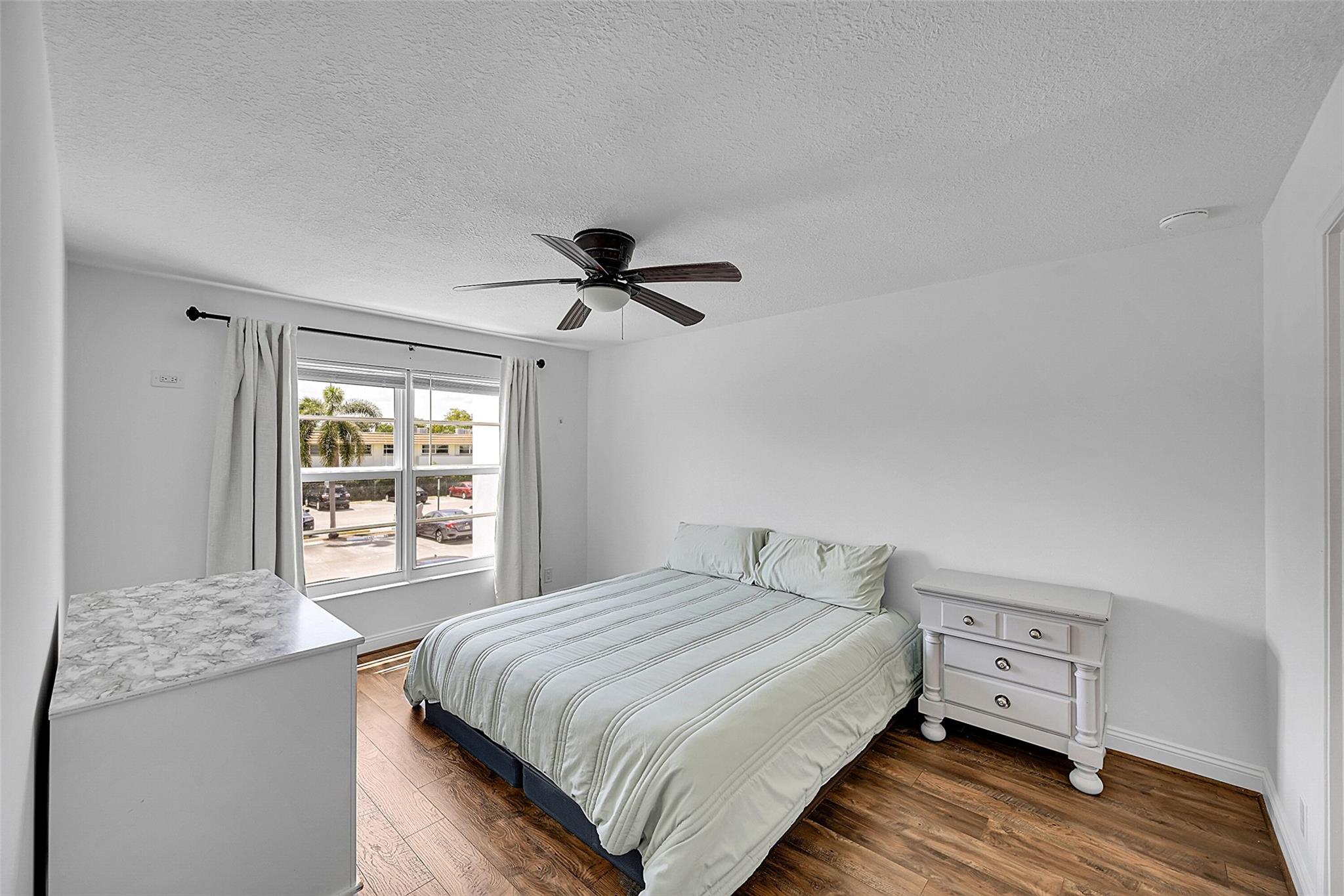 HARBOR'S EDGE OF POMPANO - Residential