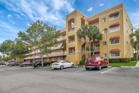 A home in Lake Worth