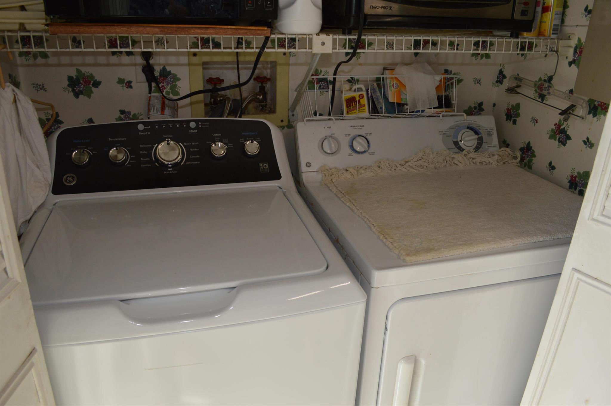 View photos, virtual tours, details... 7 Bay Cedar Court