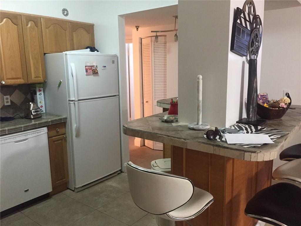 Hillcrest East No19 Condo - Residential Lease