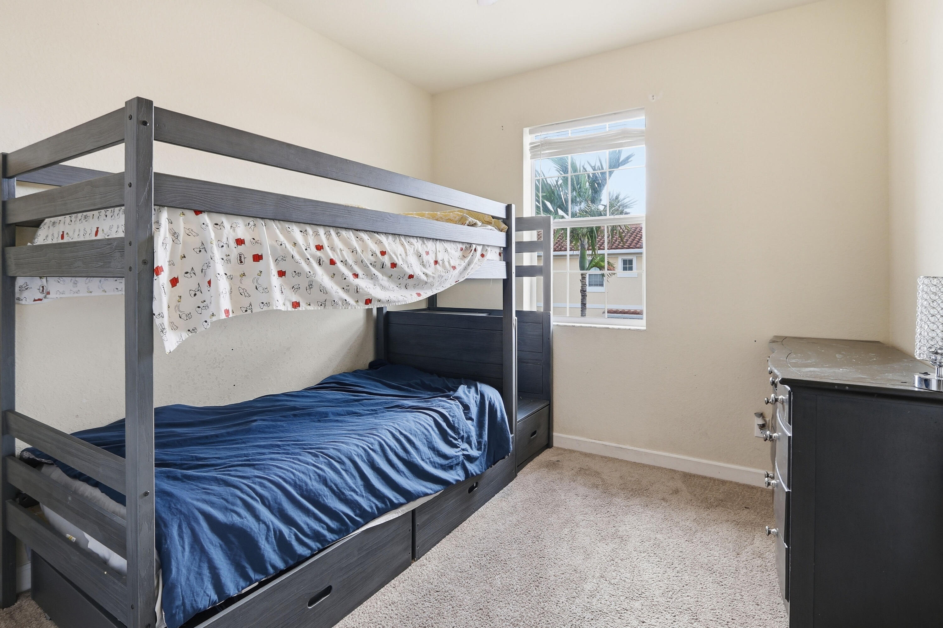 CHARLESTON COMMONS - Residential