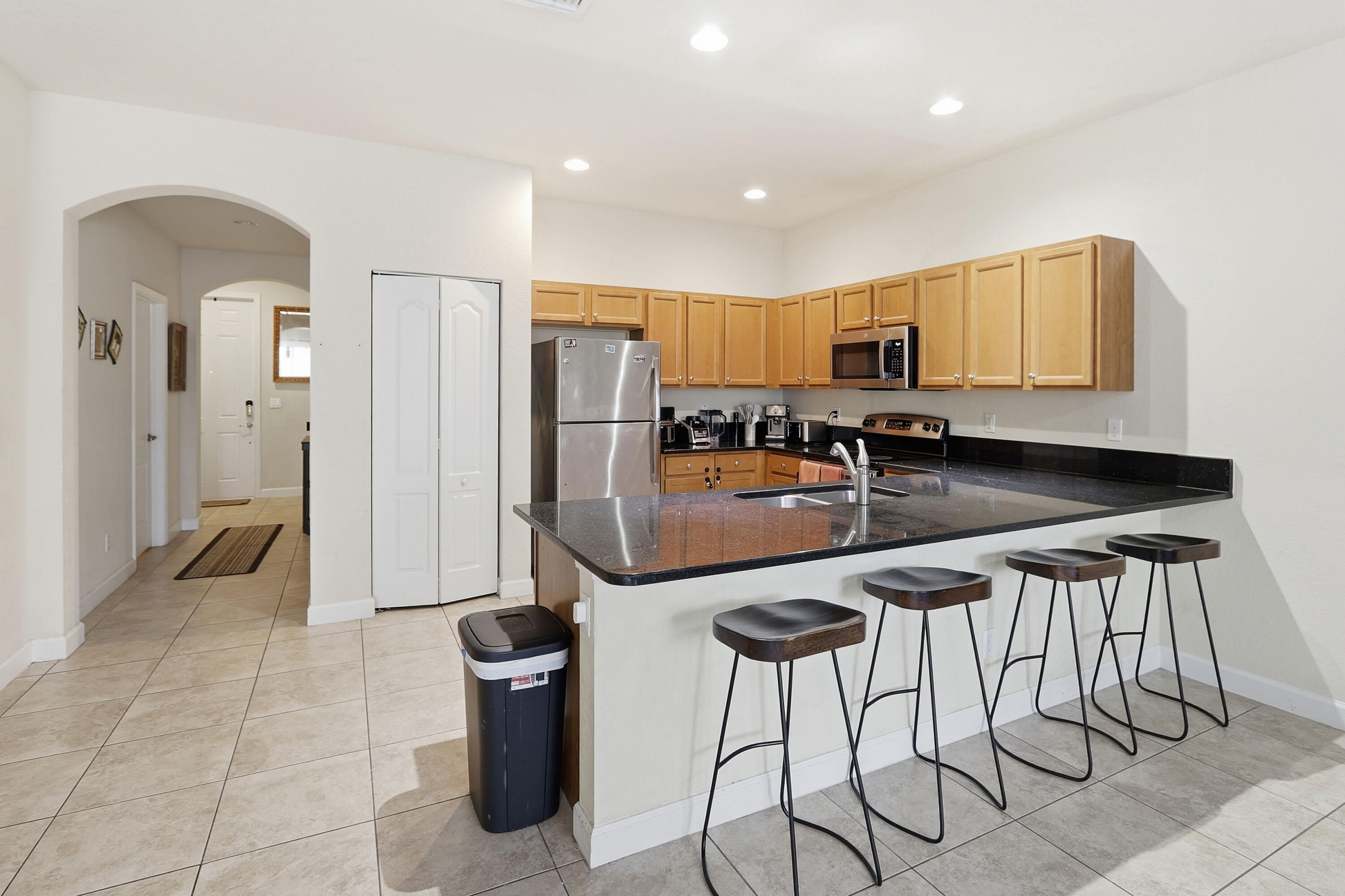 CHARLESTON COMMONS - Residential