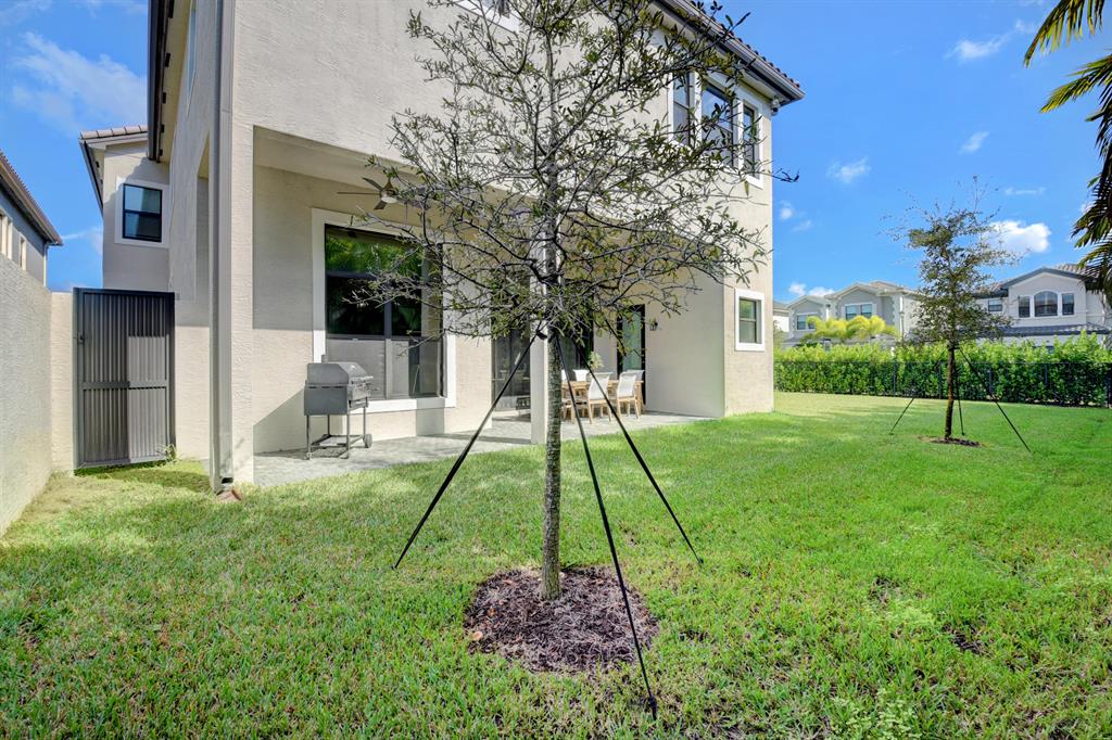 SEVEN BRIDGES - Residential