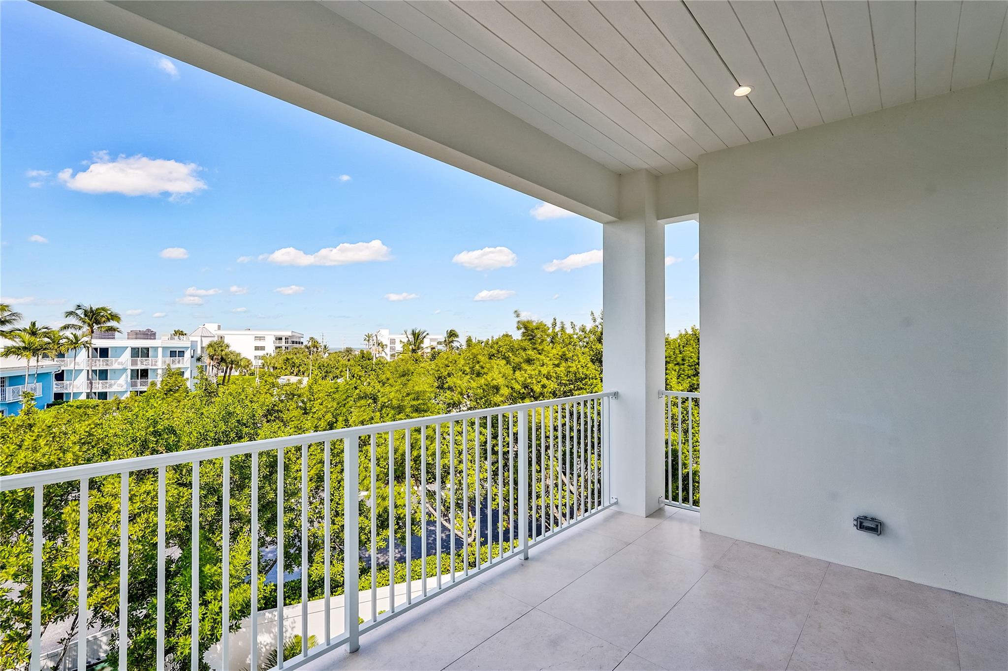 Ocean Ridge - Residential Lease