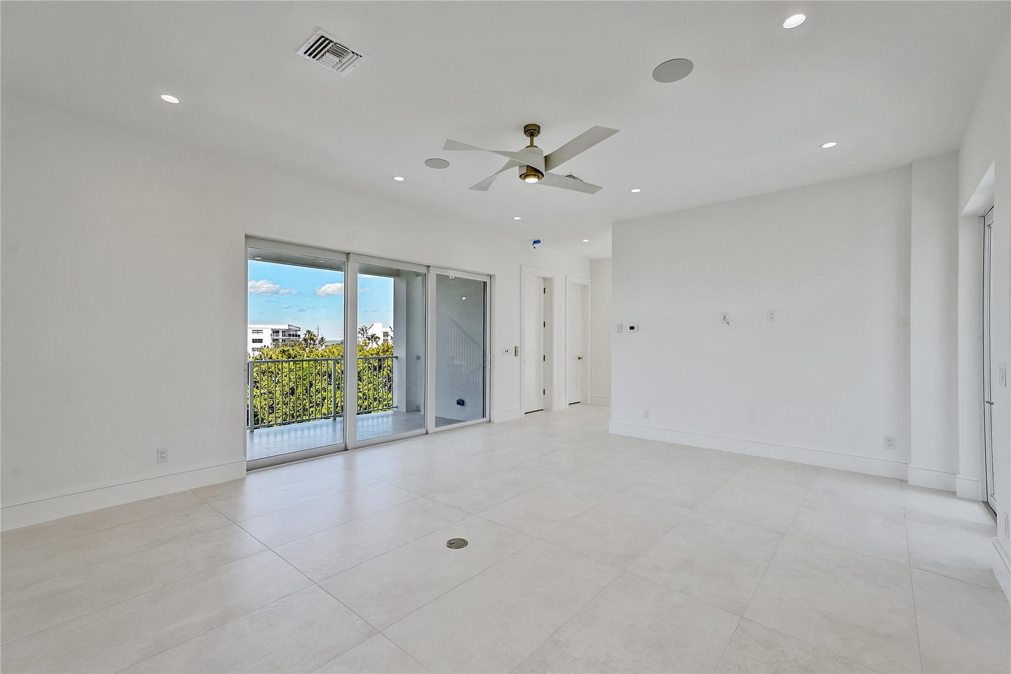 Ocean Ridge - Residential Lease