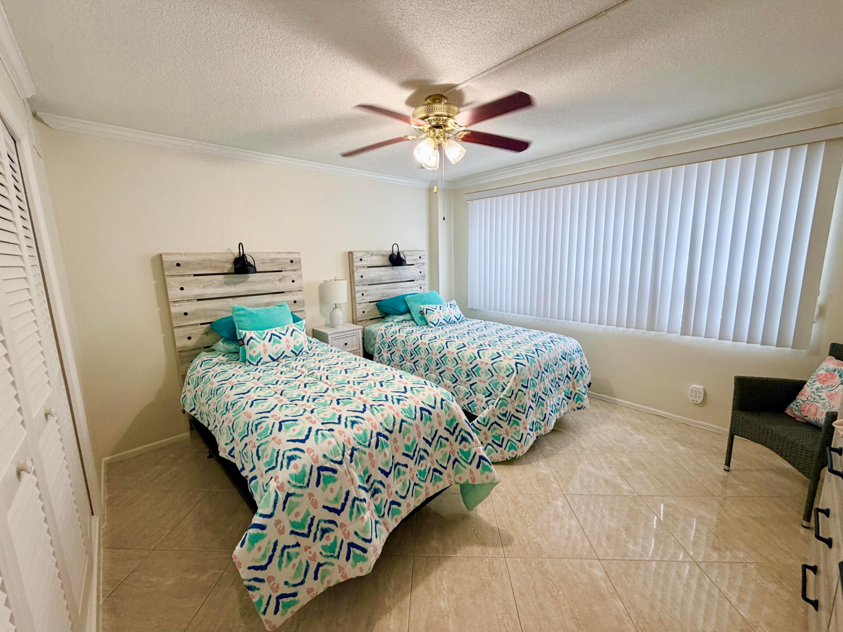 OCEAN MONARCH CONDO - Residential