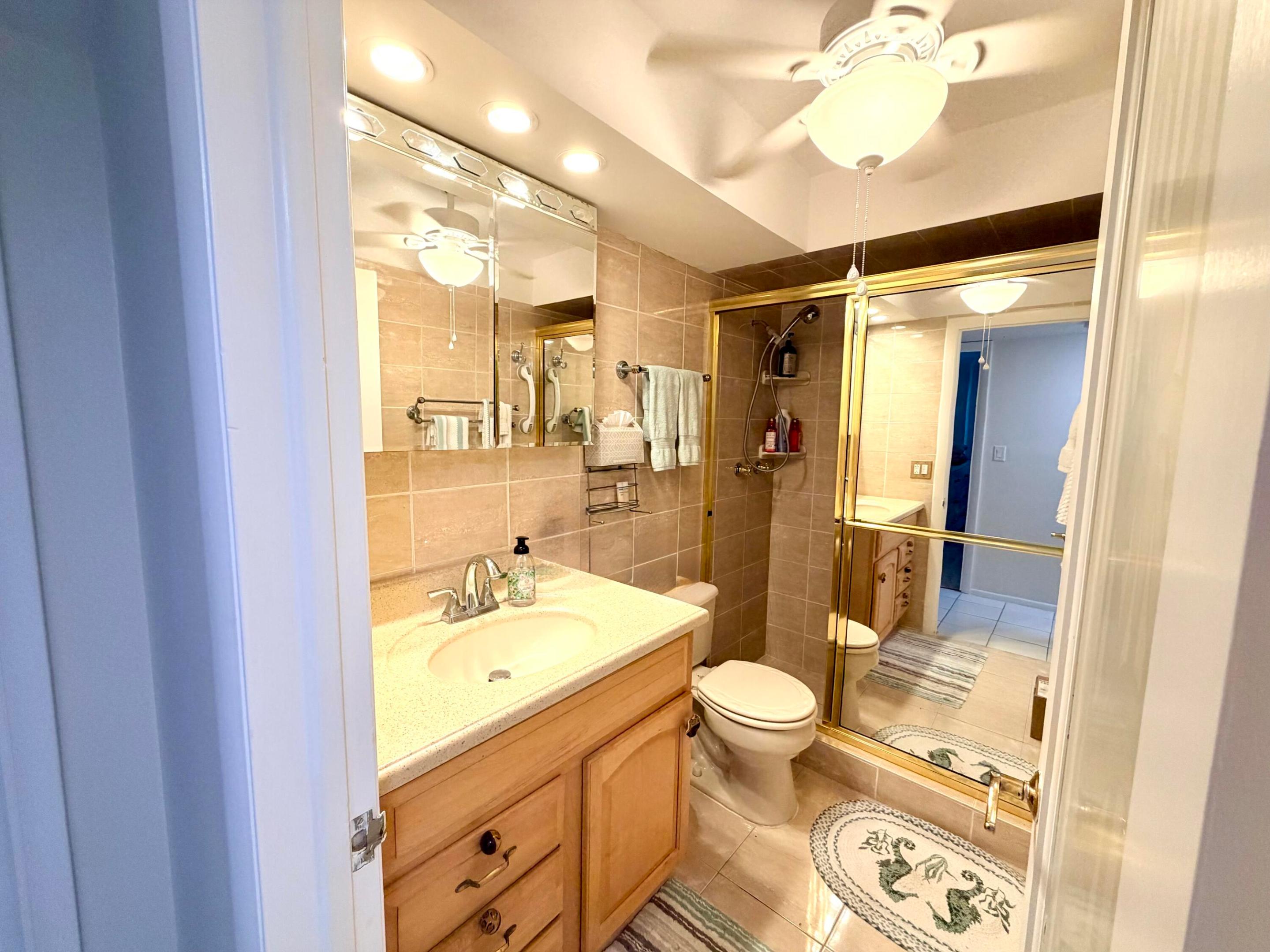 OCEAN MONARCH CONDO - Residential