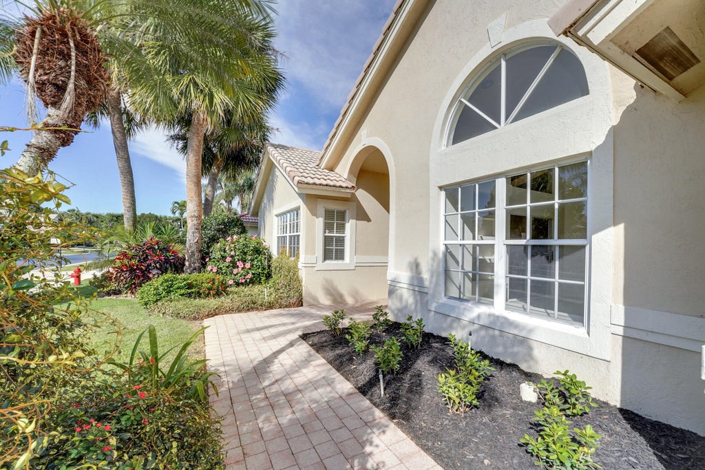 Photo of 7375 Sterling Falls Lane, Boynton Beach, FL 33437 (MLS # R11056388)