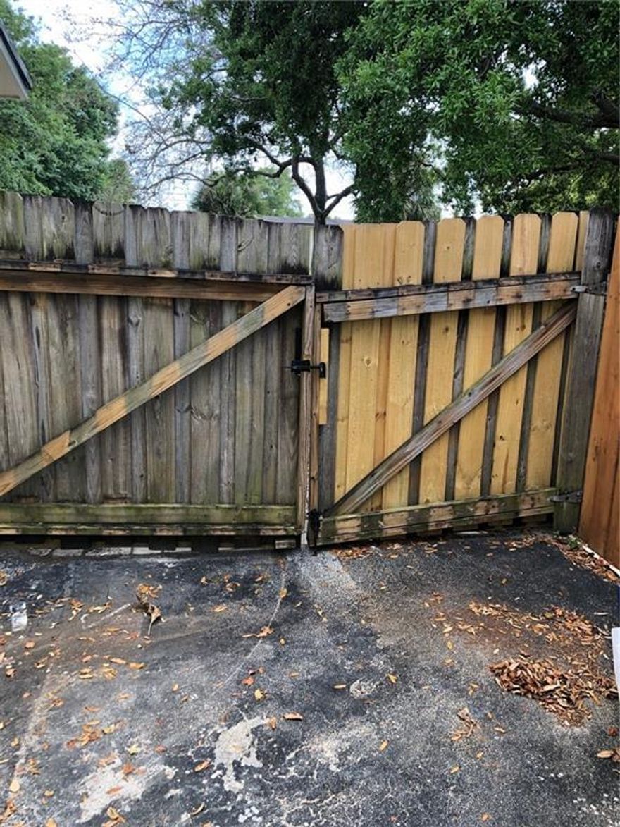 This re-modeled Efficiency has a private entry (wooden fence entry), two car parking area, patio, large backyard space, kitchenette, and one full bath. It has a large closet space and is minutes from University Drive. Price includes utilities. **Owner is looking for a single tenant with no children (unit is one room... no bedroom or living room separation) or pets.** She has a small female child and the efficiency is connected to the home.**