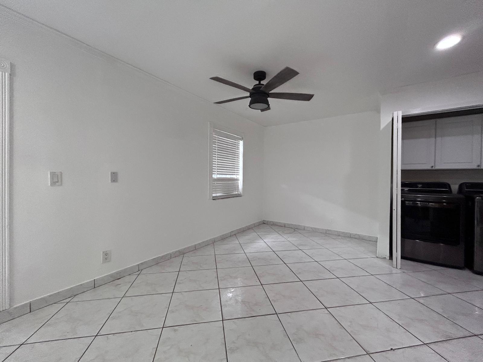 ARROWHEAD GOLF & TENNIS CLUB - Residential