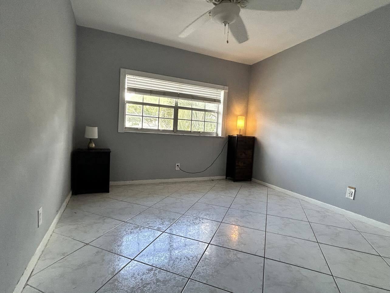 ARROWHEAD GOLF & TENNIS C - Residential