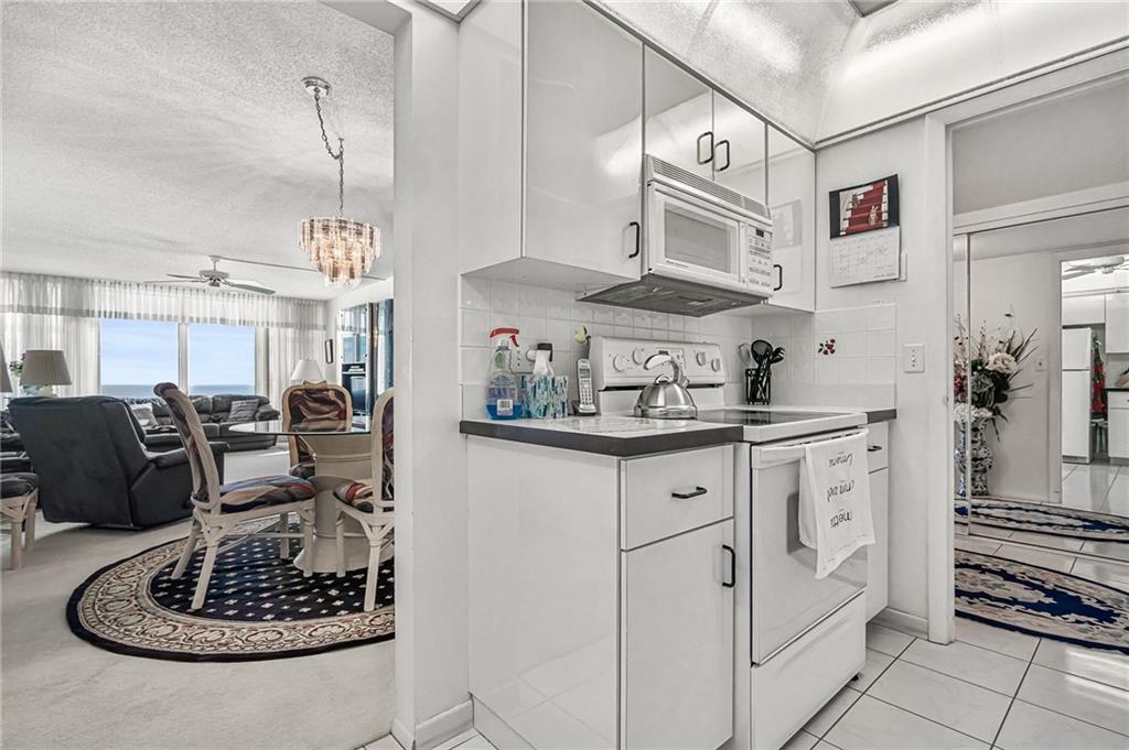 OCEAN COLONY - Residential