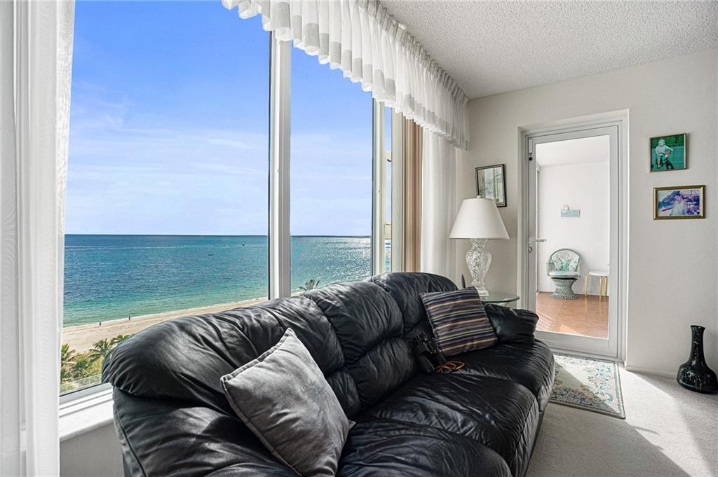 OCEAN COLONY - Residential