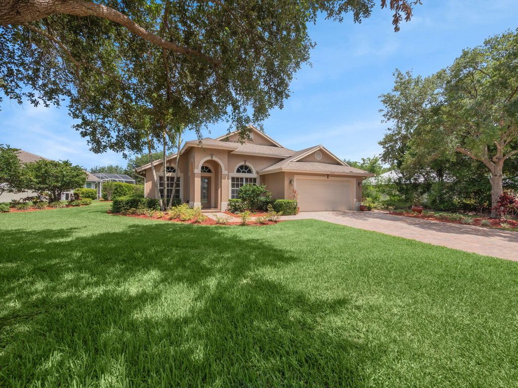 Photo of 8121 SW Yachtsmans Drive, Stuart, FL 34997 (MLS # R10994979)