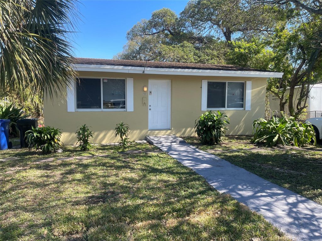 Photo of 616 NW 22nd Road, Fort Lauderdale, FL 33311 (MLS # F10424905)