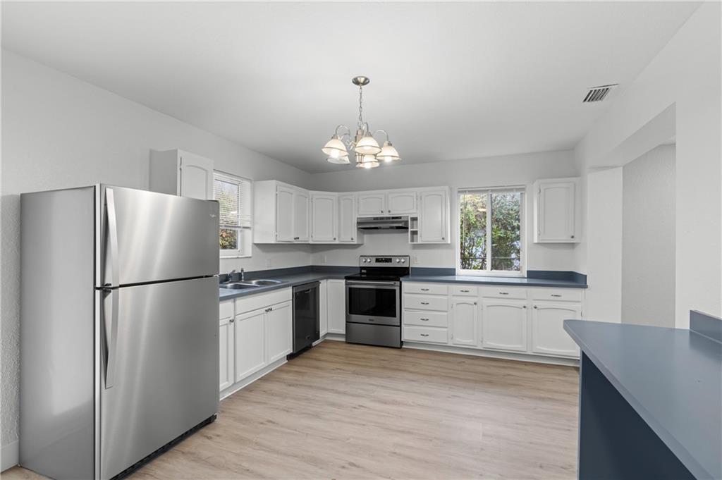 Look Homesites 3 39-37 B - Residential