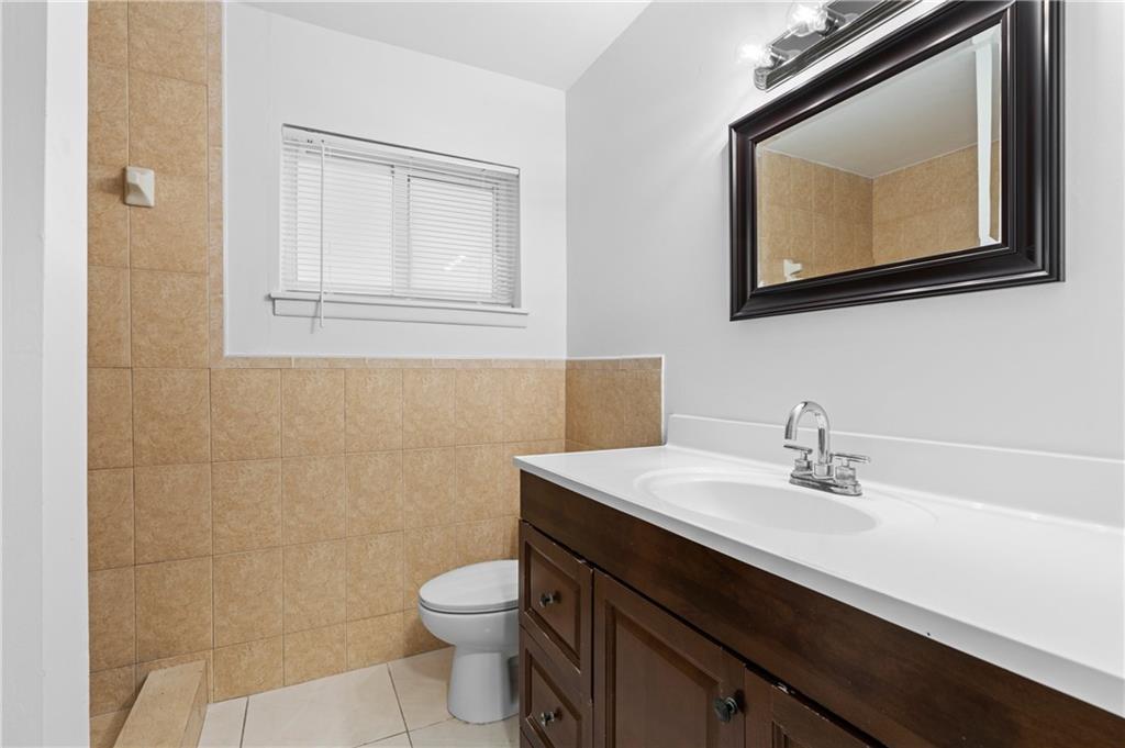 Look Homesites 3 39-37 B - Residential