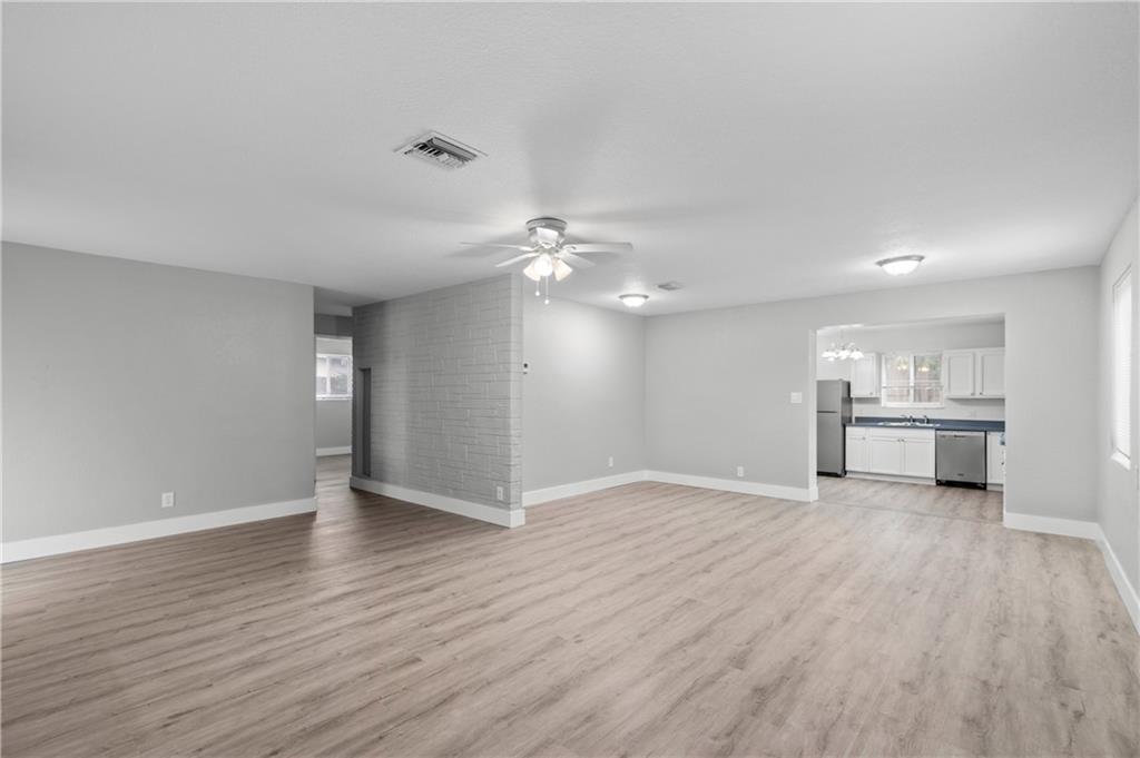 Look Homesites 3 39-37 B - Residential