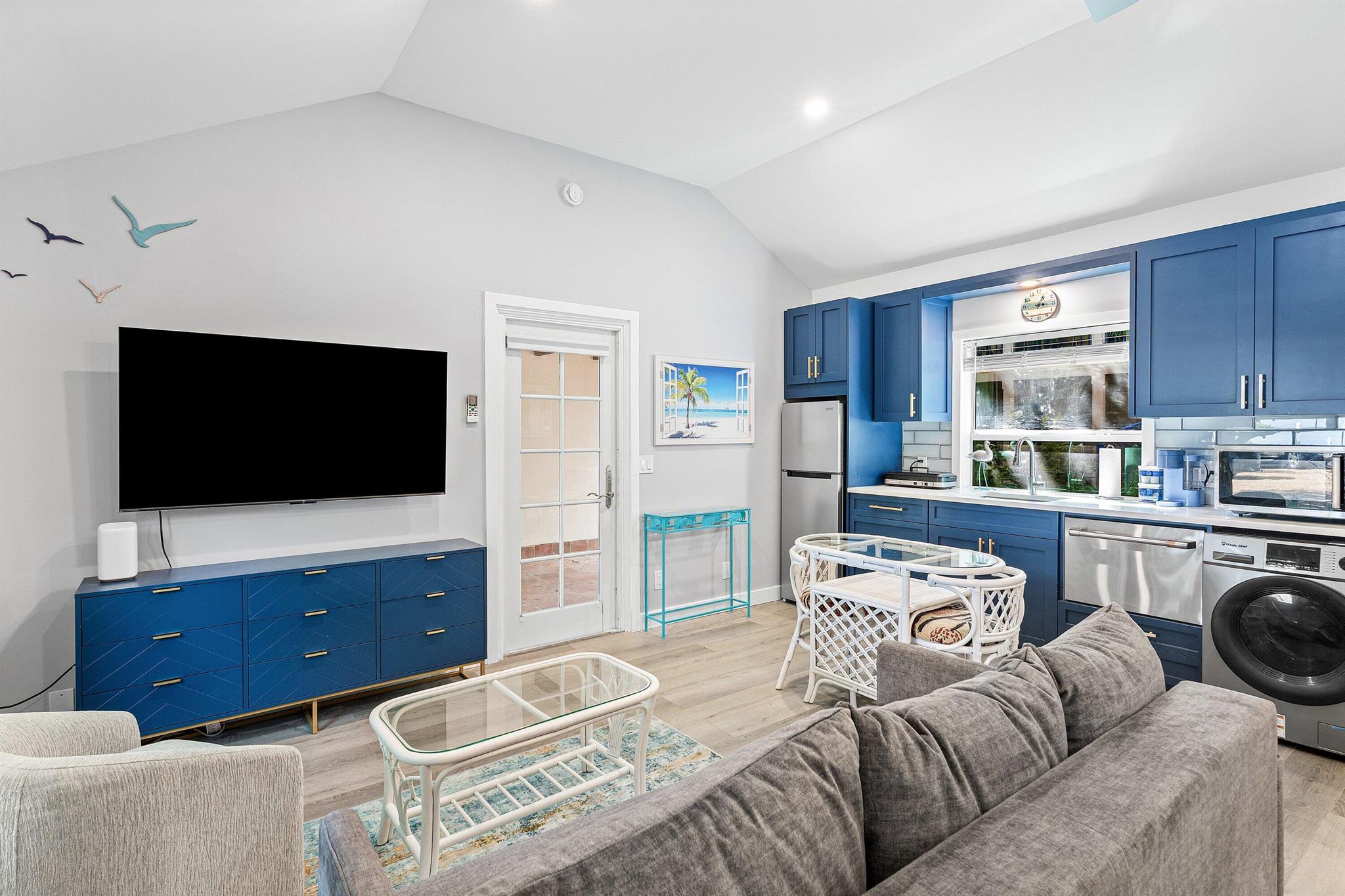 BAHAMA HOUSE OF DELRAY BE - Residential Lease