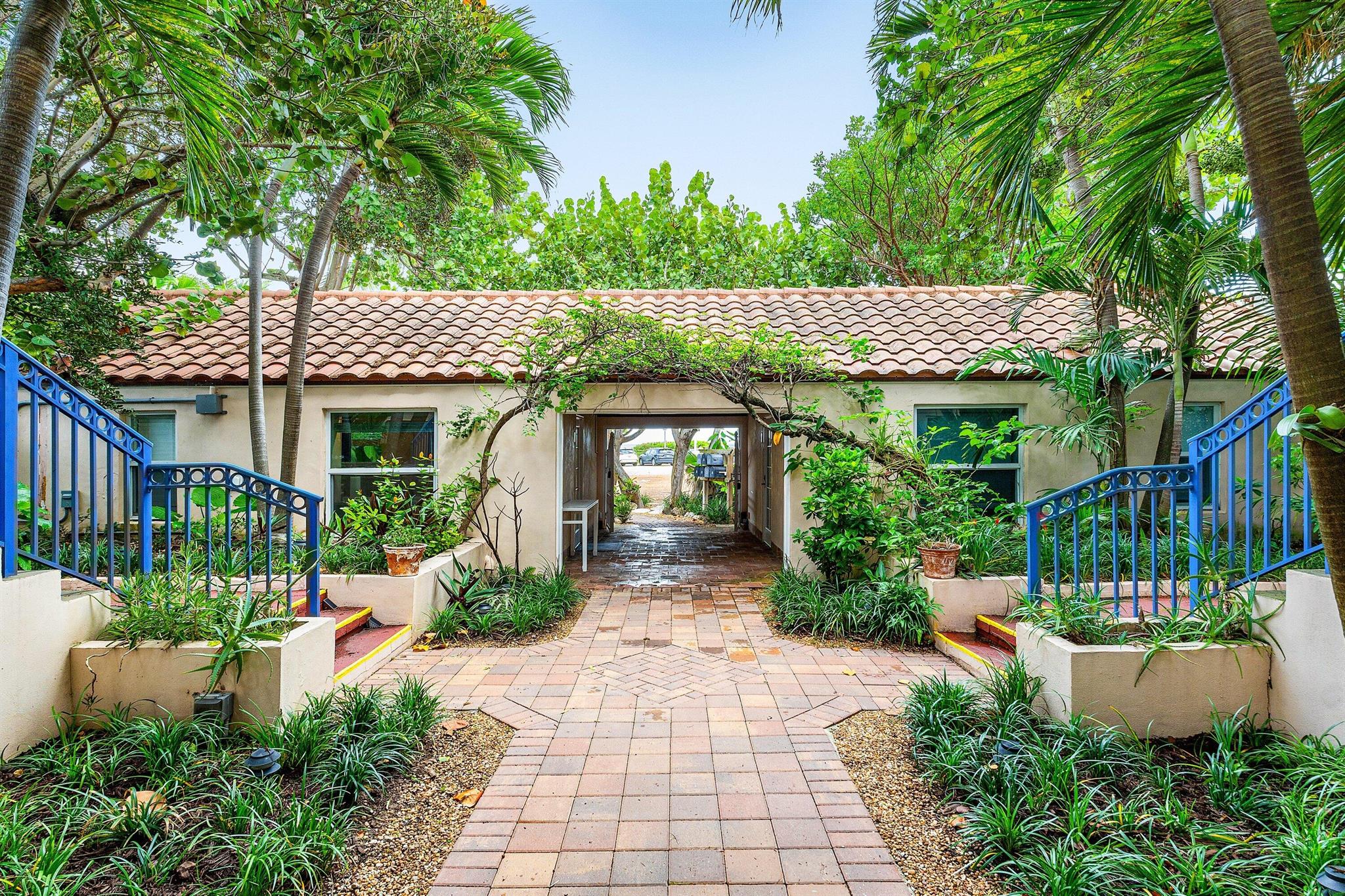 BAHAMA HOUSE OF DELRAY BE - Residential Lease